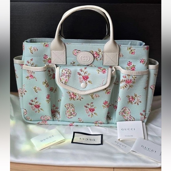 Gucci Handbags - Gucci Blue and Cream Floral Tote